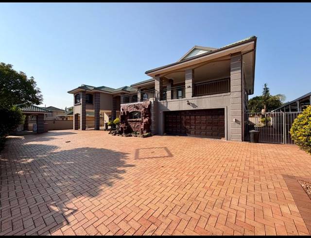 4 BEDROOM PROPERTY TO RENT IN SOMERSET PARK